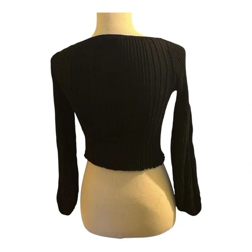 Zara Knit Medium black long sleeve cropped top blouson sleeves